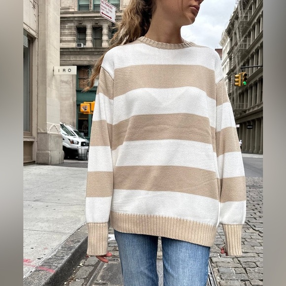 Brandy Melville NWOT striped 100% cotton sweater - Picture 3 of 12